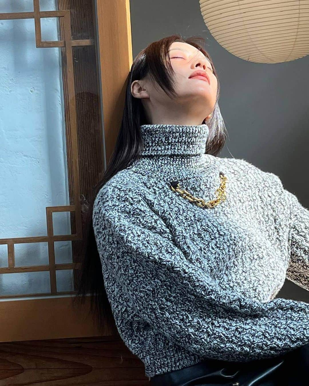 ハン・ヒョジュのインスタグラム：「@icon.magazin  @louisvuitton  @hanhyojoo222」