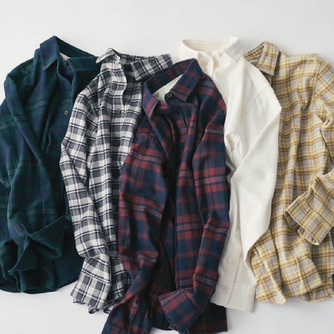 MUJI USAさんのインスタグラム写真 - (MUJI USAInstagram)「Autumn, we're ready for you 🍂🍁  Made with organic cotton and brushed on both sides, MUJI Flannel provides extra softness and comfort. Shop MUJI Flannel Apparel in stores and online now.  #MUJI #MUJIUSA #MUJI23AW」9月8日 7時02分 - mujiusa