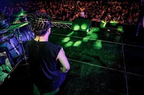 GODRiのインスタグラム：「オースティンありがとう🙏🇺🇸  #dancegavindance  #jackpotjuicer  #simustour   📸 @koheisuzukiphoto」
