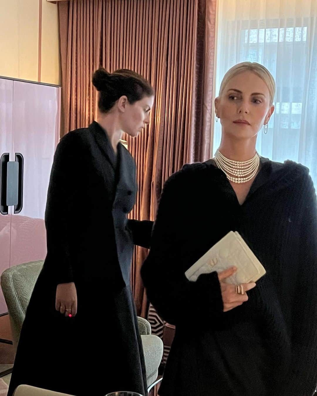 シャーリーズ・セロンさんのインスタグラム写真 - (シャーリーズ・セロンInstagram)「@dior」9月8日 7時57分 - charlizeafrica