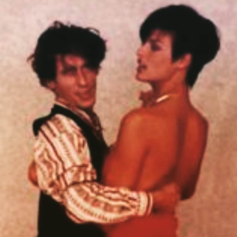 JULIEN D'YSのインスタグラム：「Always love to dance with you linda @lindaevangelista shoot steven meisel #stevenmeisel in paris ❤️❤️#carnetjuliendys  sept7.2023 @thebookmarc today ✒️📕 #newyork linda & Steven book 📕」