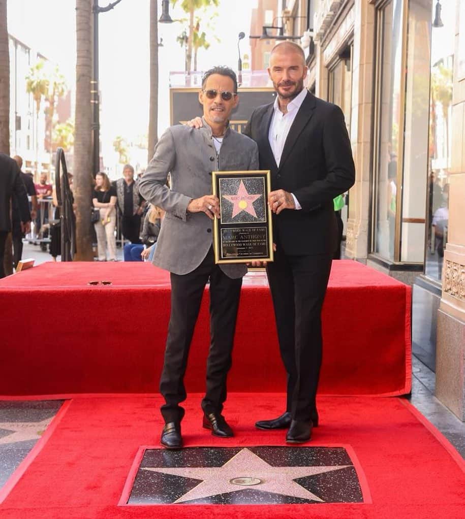 のインスタグラム：「So proud of my brother another incredible achievement and so well deserved ⭐️ Honoured to be there for you 🩷 Love you man @marcanthony ⭐️」