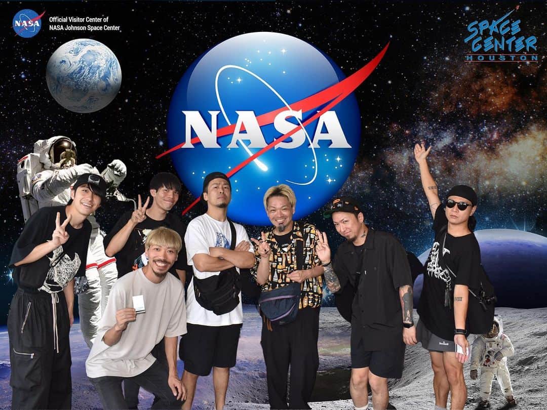MAH のインスタグラム：「行くよね〜😈🚀👽  We had so much fun!  #NASA」