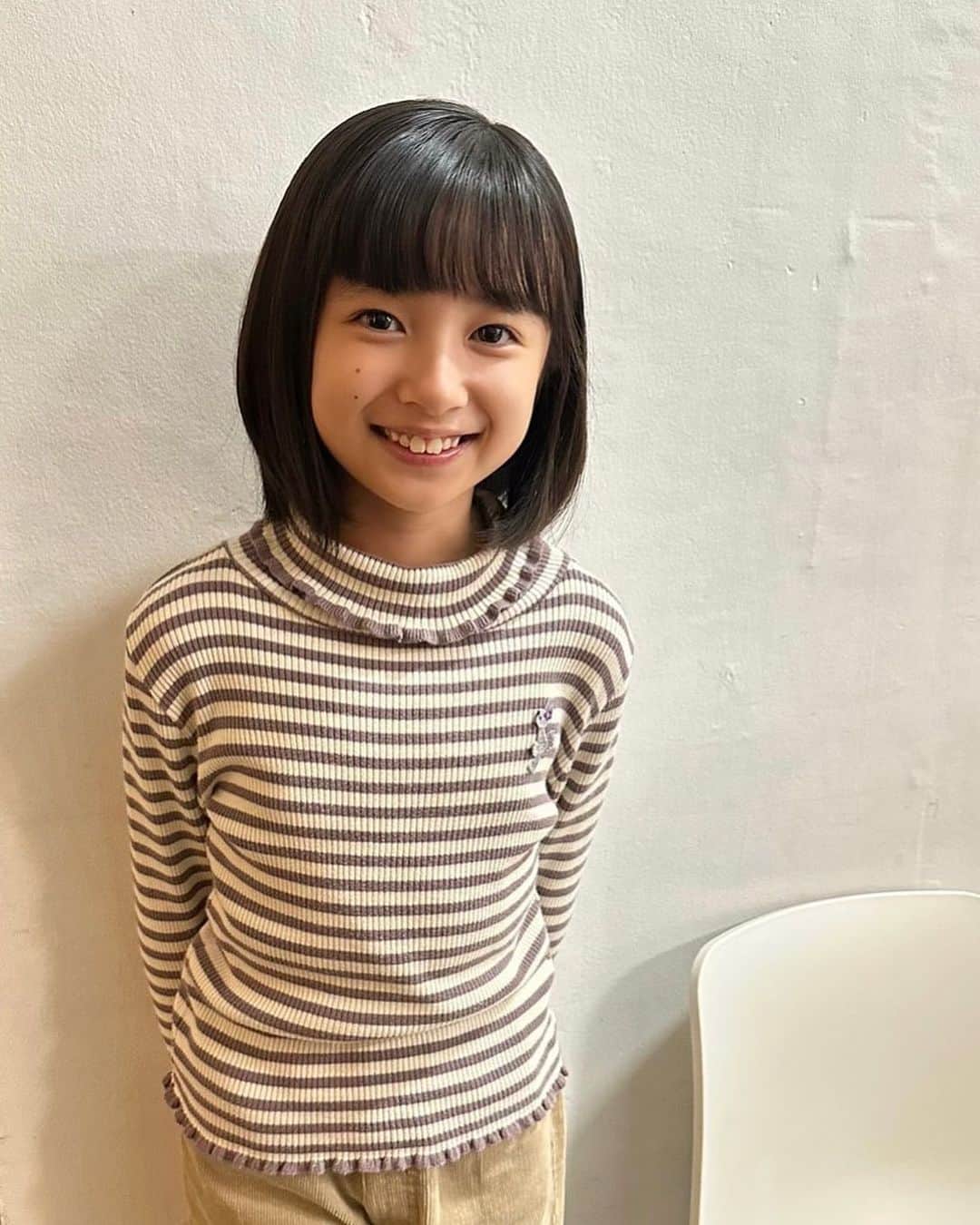 白山乃愛のインスタグラム：「.  ＼📣お知らせ／  テレビ朝日 10月期木曜ドラマ 「ゆりあ先生の赤い糸」への出演が決定しました🍁  松岡茉優さん演じる小山田みちるの娘、 小山田まに役を演じます。  ドラマ初回放送は10月19日(木)夜9時〜です👀  放送をぜひお楽しみに！✨  #テレビ朝日 #木曜ドラマ #ゆりあ先生の赤い糸 #小山田まに #白山乃愛」