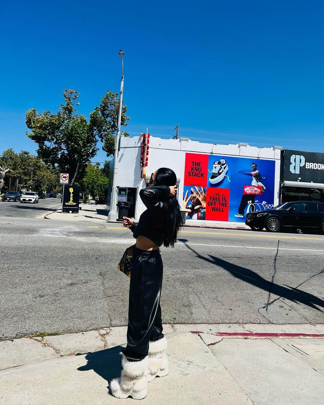 SAYAKAのインスタグラム：「👋🇺🇸」