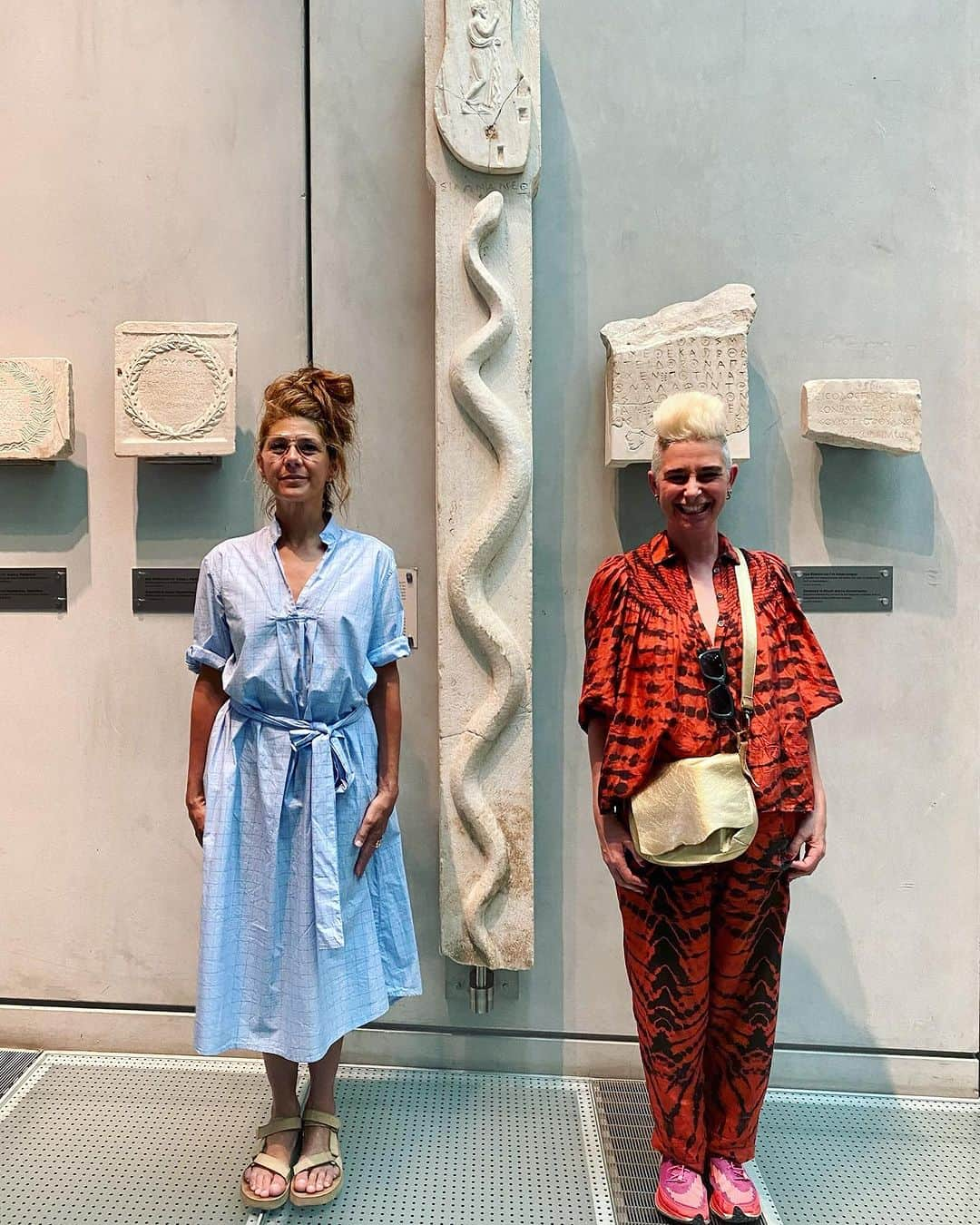 マリサ・トメイさんのインスタグラム写真 - (マリサ・トメイInstagram)「Ancient orbs at the Acropolis museum @therealkateshela」9月8日 9時20分 - marisatomei