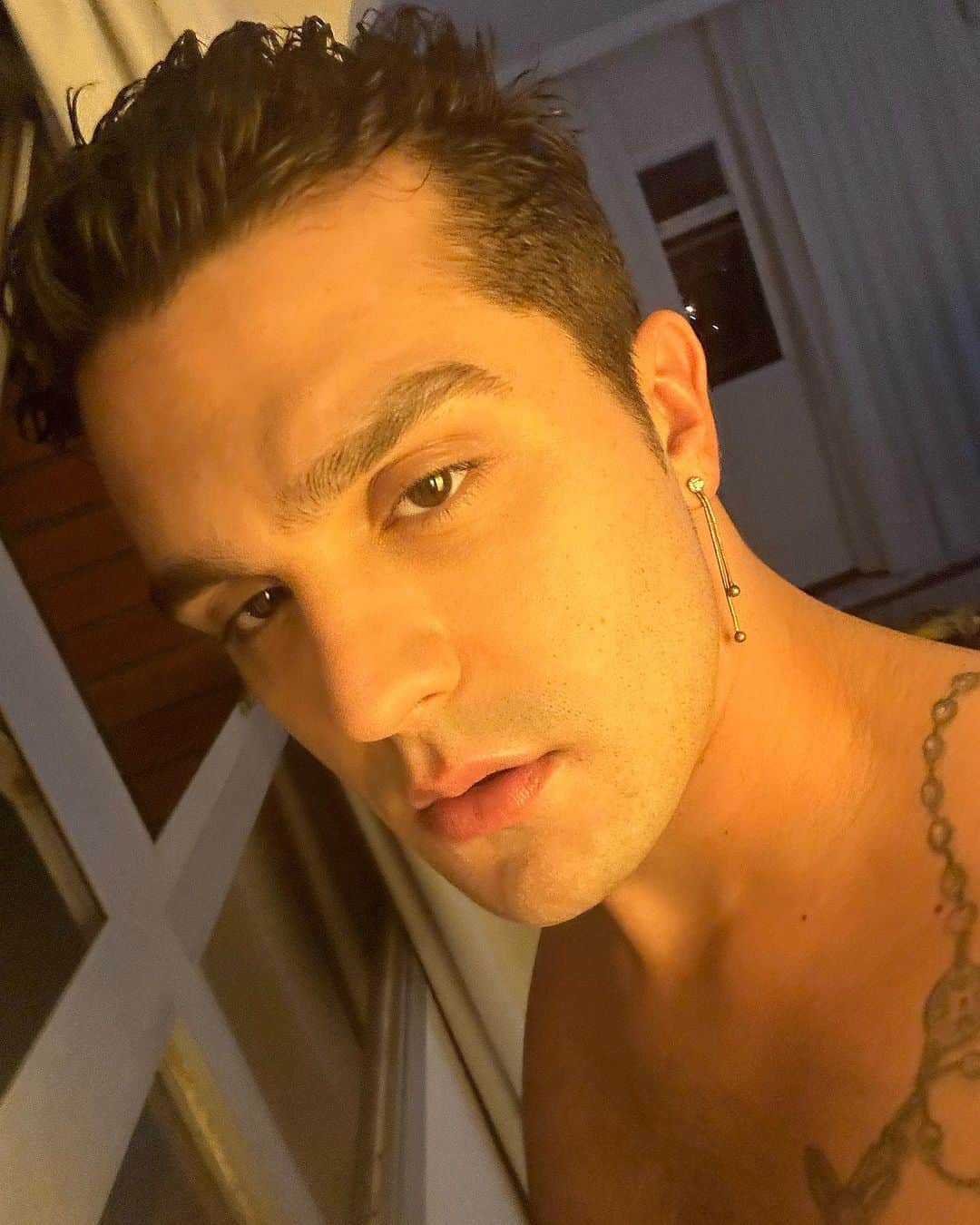 ルアン・サンタナのインスタグラム：「quase pronto pro #luanCity2.0 em Adamantina SP hoje! bora? 🥳」