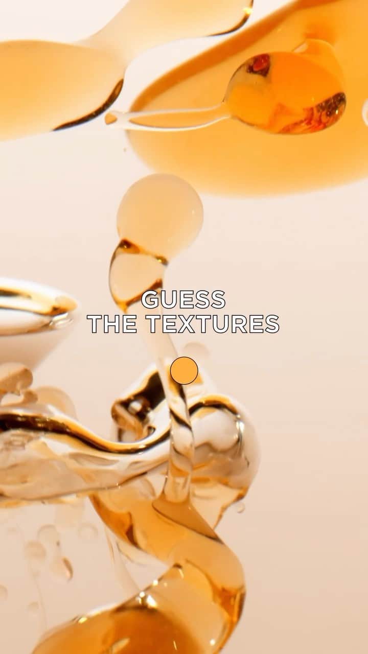 CLARINSのインスタグラム：「Can you guess the textures?   #Clarins #skincare #textures」