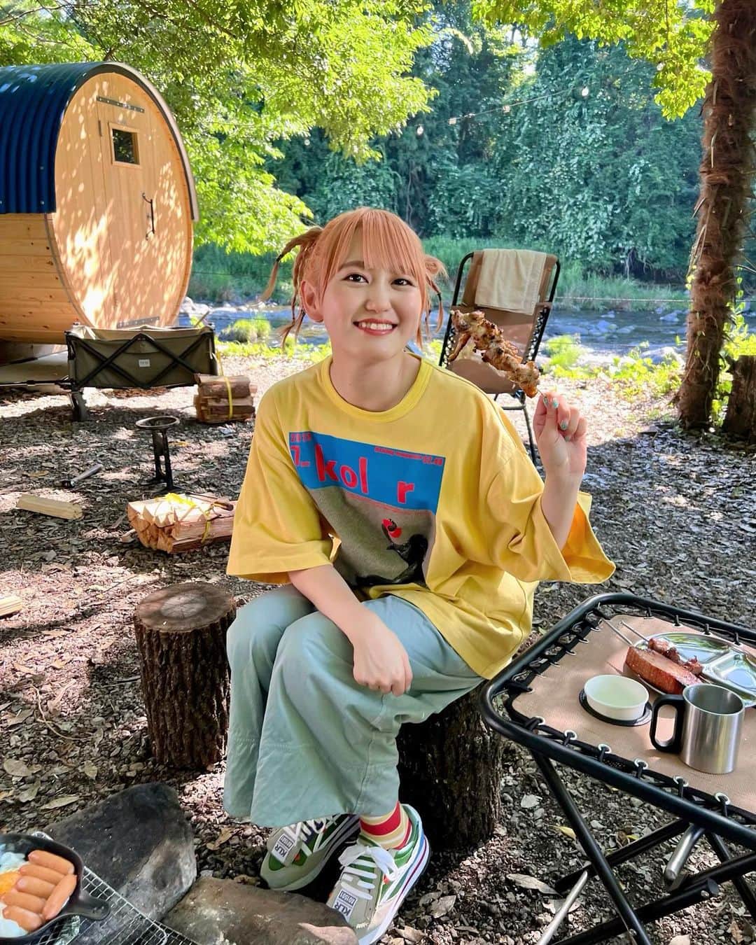 高木美佑のインスタグラム：「🎂🌟  27歳！こんにちはっ🎈  お誕生日ありがとう〜！！ 既にたくさんのお祝い嬉しいです☺️  しばらく週末がイベント続きなのもあり 脳みそは大散らかり中ですが🧠💥  その分楽しいことがいっぱい待っているし どれも一期一会なものなので みんなのあたたかい言葉を励みに 今日も1日全力で頑張るよーー！！！💪  今年もいい年にするぞーーーっ！  #高木美佑」