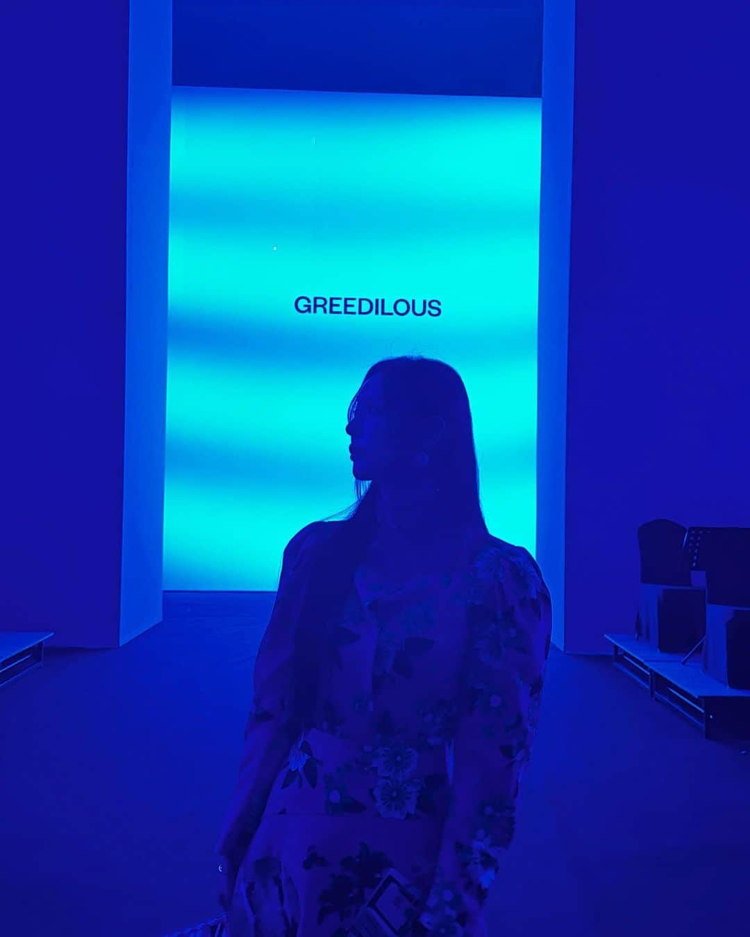 セリ さんのインスタグラム写真 - (セリ Instagram)「2024 S/S 서울패션위크’ 그리디어스 (GREEDILOUS) 컬렉션  7년째 함께하고 있는 그리디어스  윤희언니의 화려한 색감 그래픽 패턴 디자인 센스까지 역시나 이번에도 찢어ㄸㅏ.. ✨ 또 뜻밖의 피날레에 꽃 받아서 심쿵했다구여 !!!  🫶🏻🫶🏻🫶🏻🌻🌻🌻  #세리 #2024seoulfashionweek  #패션위크 #그리디어스 #greedilous」9月8日 12時34分 - shabet_serri