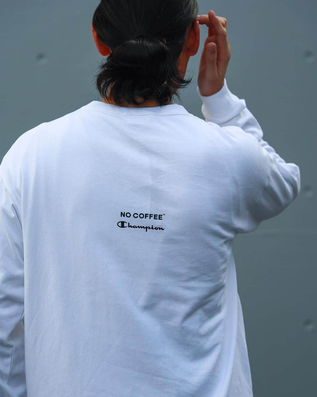 Champion Japanさんのインスタグラム写真 - (Champion JapanInstagram)「【Champion × NO COFFEE】  2023/9/8(Fri) RELEASE.  Item: Hooded Sweatshirts Number:C8-Y137 Color:White,Hether Gray,Black Size:S,M,L,XL Price:¥11,000  Item: Long Sleeve T-shirts Number:C8-Y418 Color:White,Hether Gray,Black Size:S,M,L,XL Price:¥7,700  Item: Long Sleeve T-shirts Number:C8-Y419 Color:White,Hether Gray,Black Size:S,M,L,XL Price:¥7,700  Staff  Men’s 187cm/XL  #Champion #ChampionJP #NOCOFFEE  #チャンピオン #ノーコーヒー」9月8日 13時44分 - champion_japan