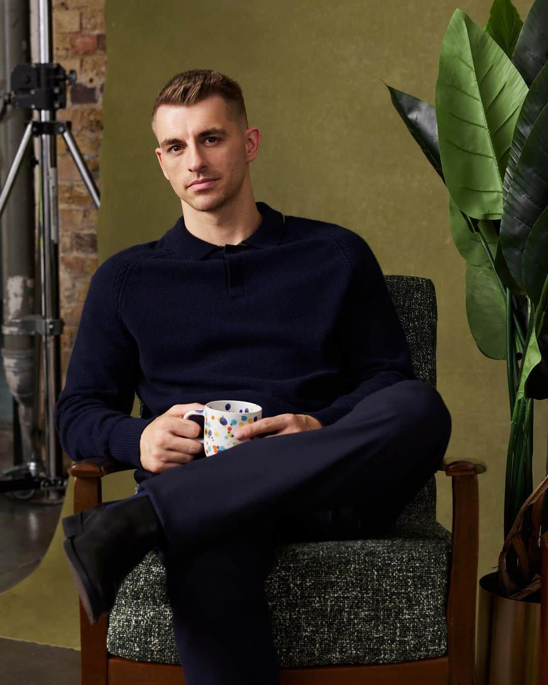 Ted Bakerのインスタグラム：「Suited, booted. @maxwhitlock #TedBaker #BusinessUnusual」