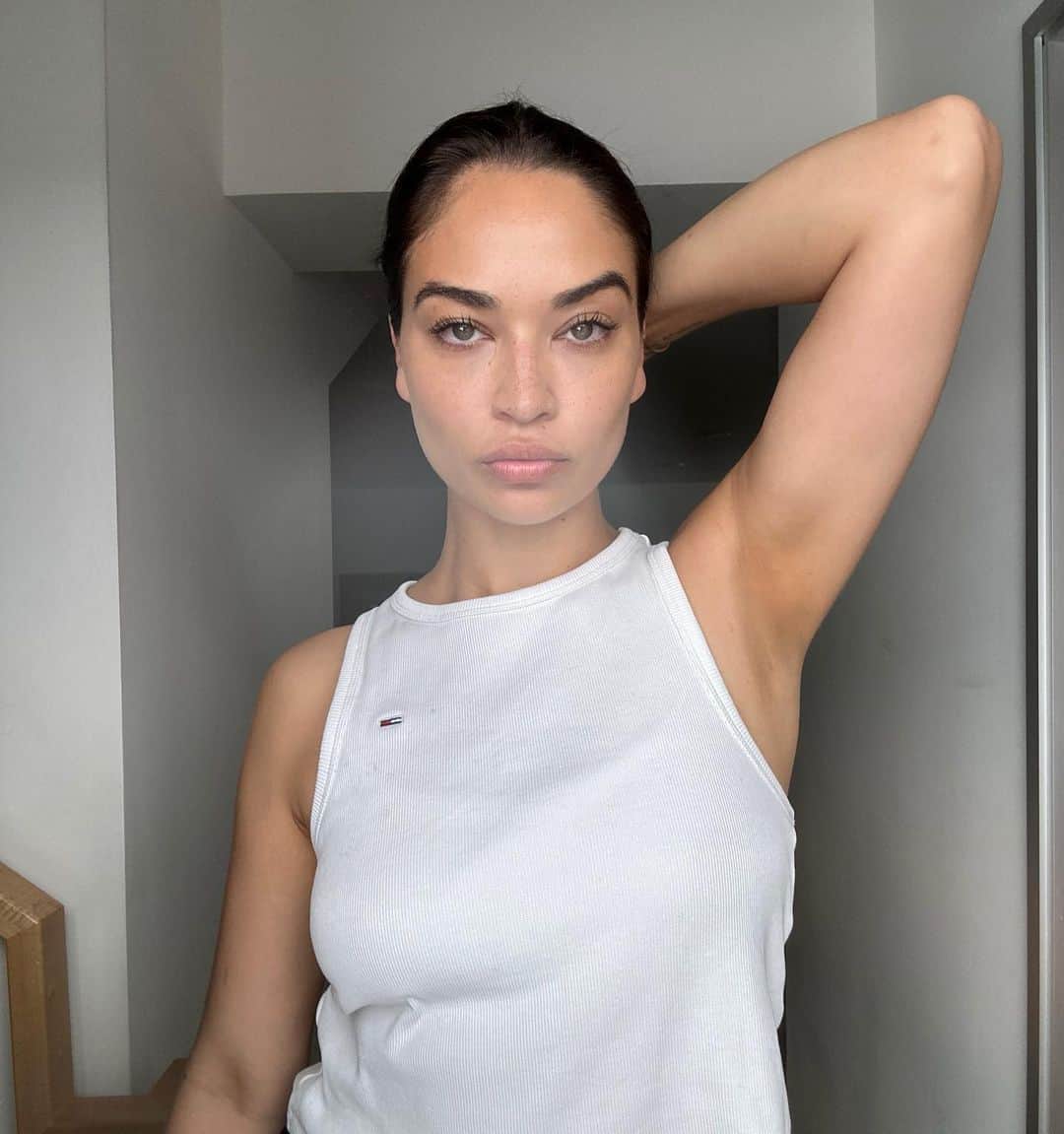 シャニーナ・シャイクのインスタグラム：「Digitals 📸」