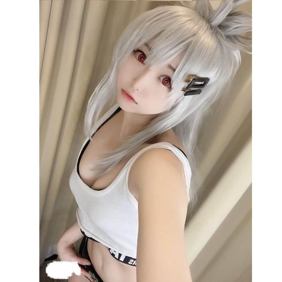 大崎菜々子のインスタグラム：「・ エバーテイル/アンタレス  #cosplay #cosplayer #game   #粉我 #声優  #グラドル #グラビア #角色扮演  #美少女図鑑 #ラジオパーソナリティー  #我的最愛 #ゲーム #モデル  #fashiongram #좋아요 #오오티디  #model #l4l #girl  #cute #instagood  #コミケ #エバーテイル #アンタレス #evertale  #makeup #コスプレ #japan #東京ゲームショウ #tgs」