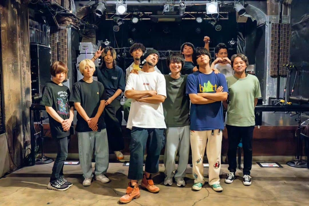 BUZZ THE BEARSさんのインスタグラム写真 - (BUZZ THE BEARSInstagram)「大阪 福島2ndLINE "Near and Dear" Release Tour  LEODRAT BUZZ THE BEARS BACK LIFT  何年前かもわからなくなるくらい久しぶりでした。 懐かしさを感じるほど長くバンド続けて来れたんだなと思います。  LEODRAT BACK LIFT 大阪 福島2ndLINE ありがとう。」9月8日 23時58分 - buzzthebears