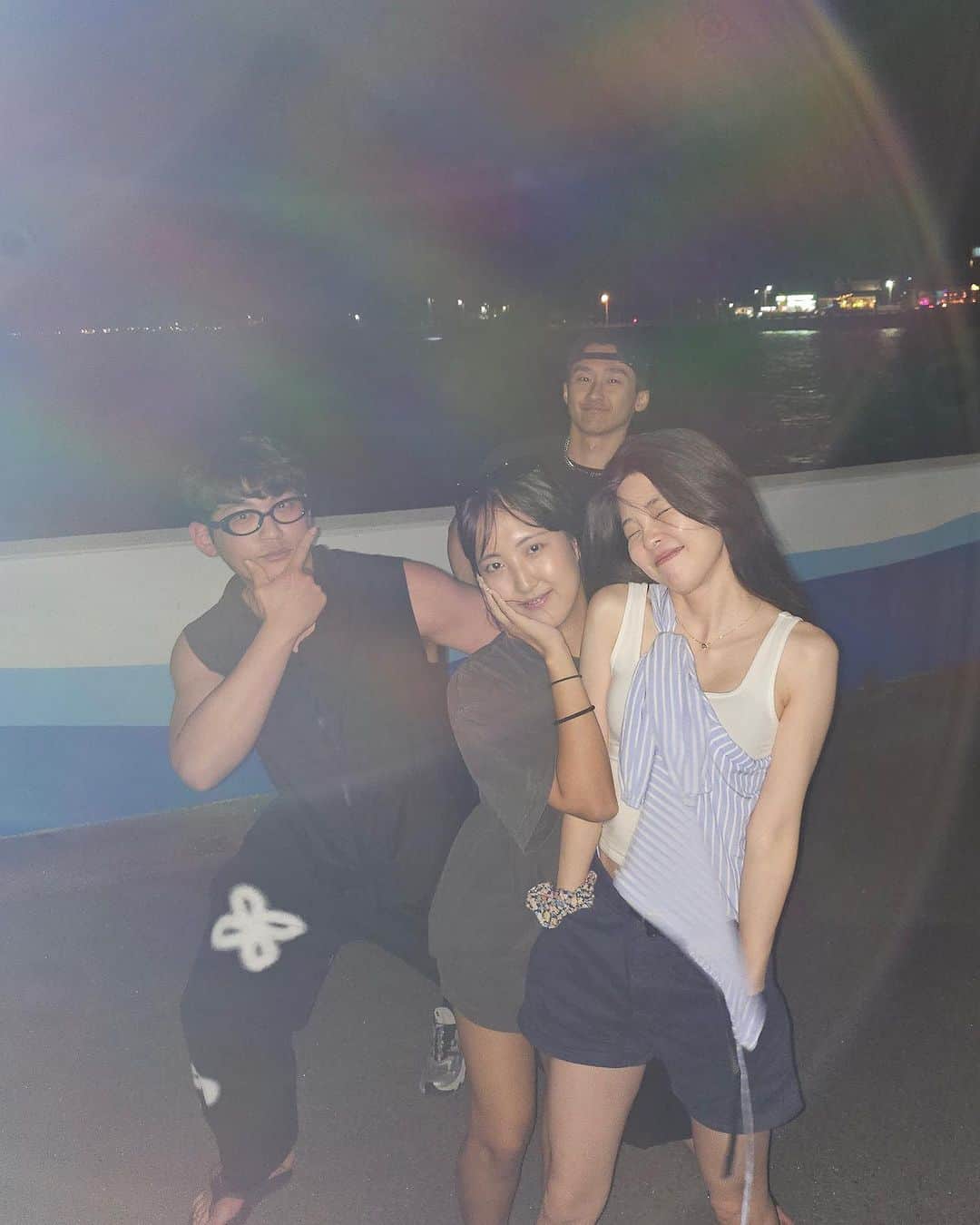 ヘイニのインスタグラム：「친구들」