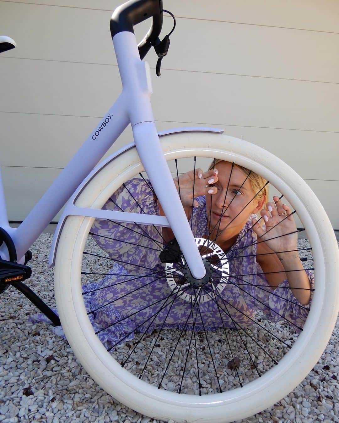 ライアン・マイヤーさんのインスタグラム写真 - (ライアン・マイヤーInstagram)「New bike who this @bashparis #ad」9月9日 0時11分 - rianne.meijer