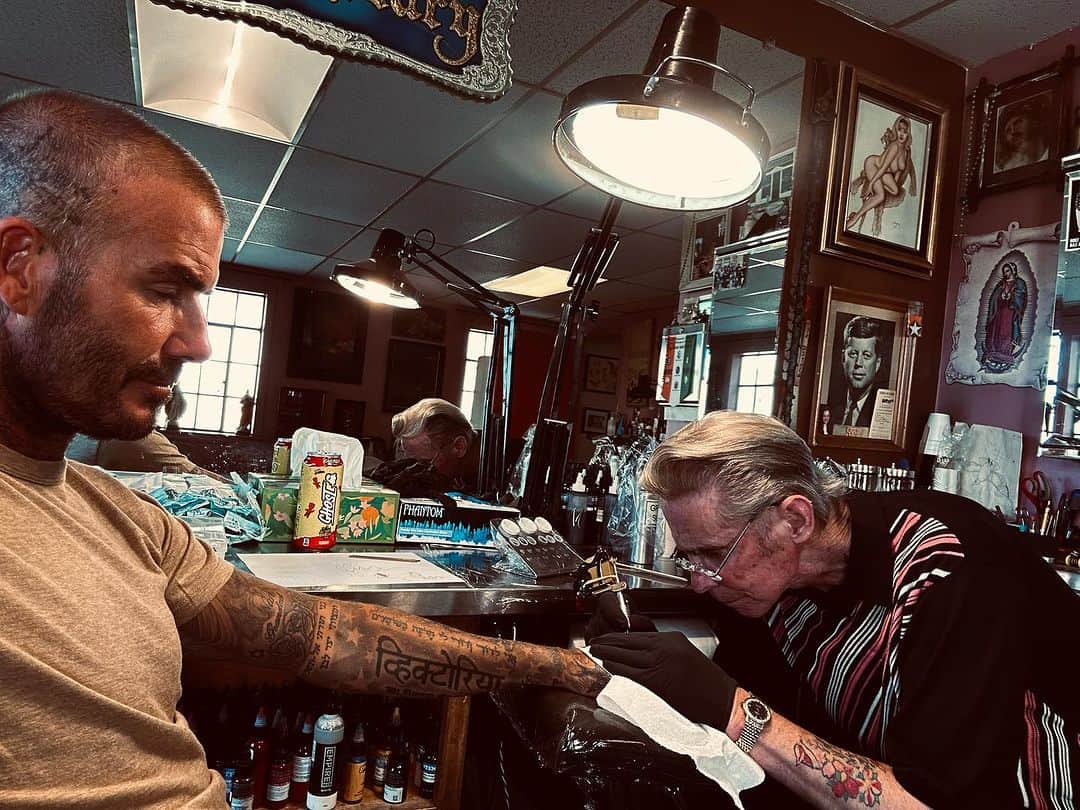のインスタグラム：「They don’t make them like this anymore 💚First stop @markmahoney_ssc 💚 @shamrocksocialclub ☘️」