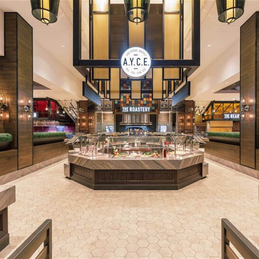 Palms Casino Resortのインスタグラム：「A.Y.C.E. Buffet slays at #5 in @USAToday's @10best! 🔥💅 big thanks to you!  #palmsisheretoplay #playstayslay」