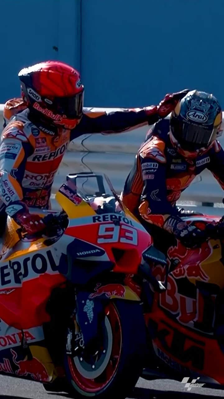 ダニ・ペドロサのインスタグラム：「Q2 spots: claimed ✅ Former teammates: reunited ✅🤜🤛  #SanMarinoGP 🇸🇲 #MotoGP #Motorsport #Motorcycle #Racing #MarcMarquez #MM93 #DaniPedrosa #DP26」