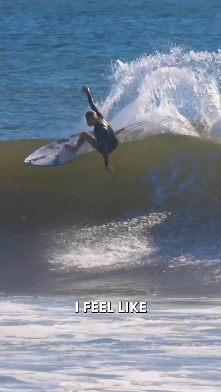 のインスタグラム：「On the eve of the @wsl Finals @picklummolly talks Trestles, titles, trusted equipment and partying at Disneyland.   🎥: @microsurfacademy @hampositive  #MollyPicklum #Lowers #FinalFive」