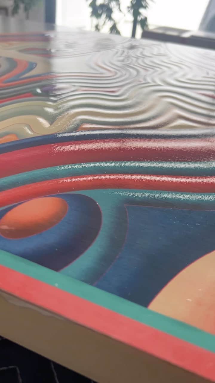 ジェームス・ジーンのインスタグラム：「Undulation ululation」