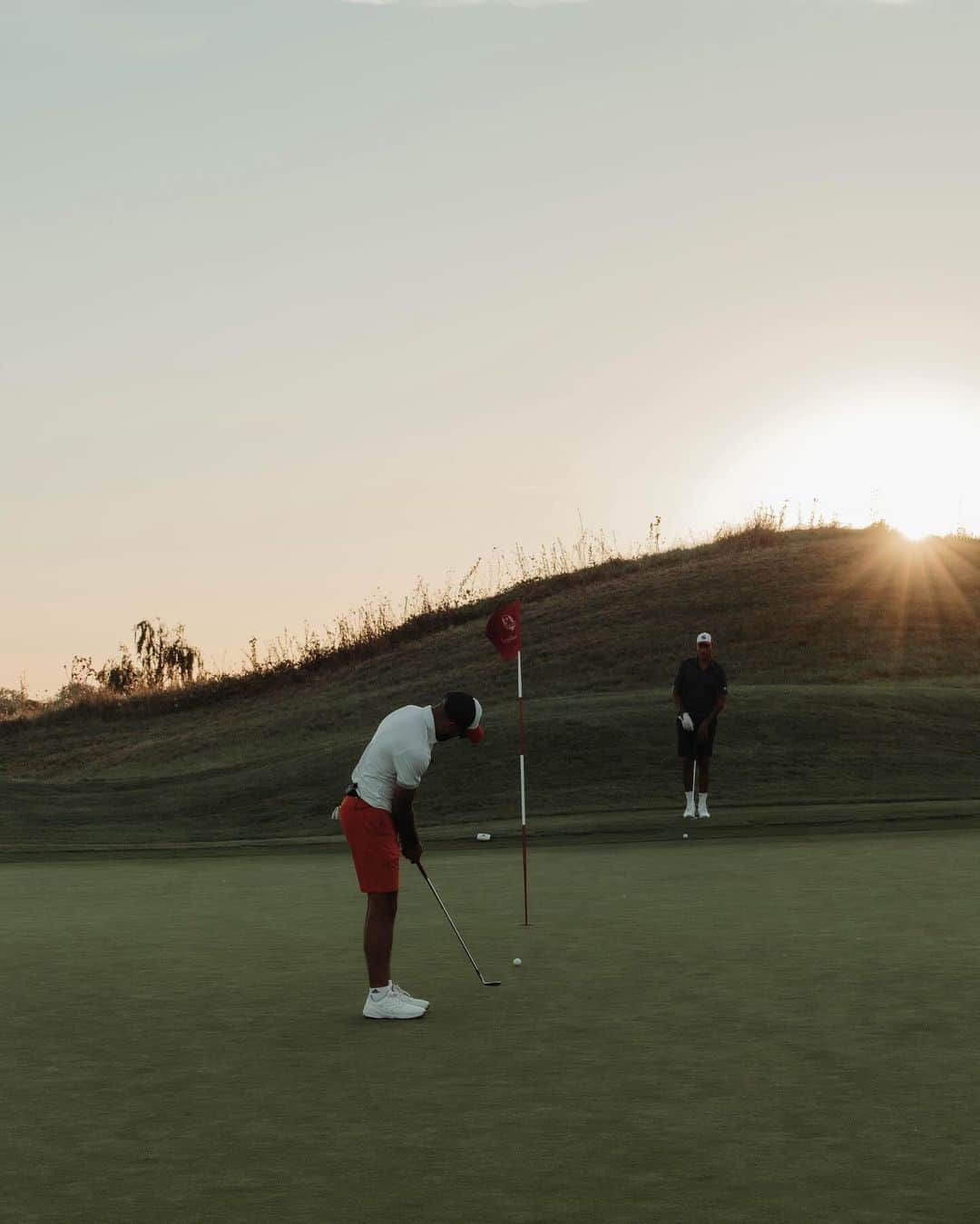 ジェイ・ボスロイドさんのインスタグラム写真 - (ジェイ・ボスロイドInstagram)「@legolfnational   @frenchopen2023  @fuller125_  @wearehoned   #golf#golfer#france#versaille#paris#taylormade#adidas#stealth2#outtaboundz」9月9日 0時54分 - jaybothroyd