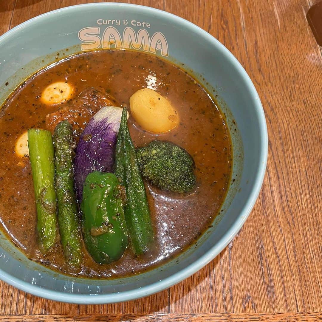 のインスタグラム：「スープカレーめちゃウマでした🍛」