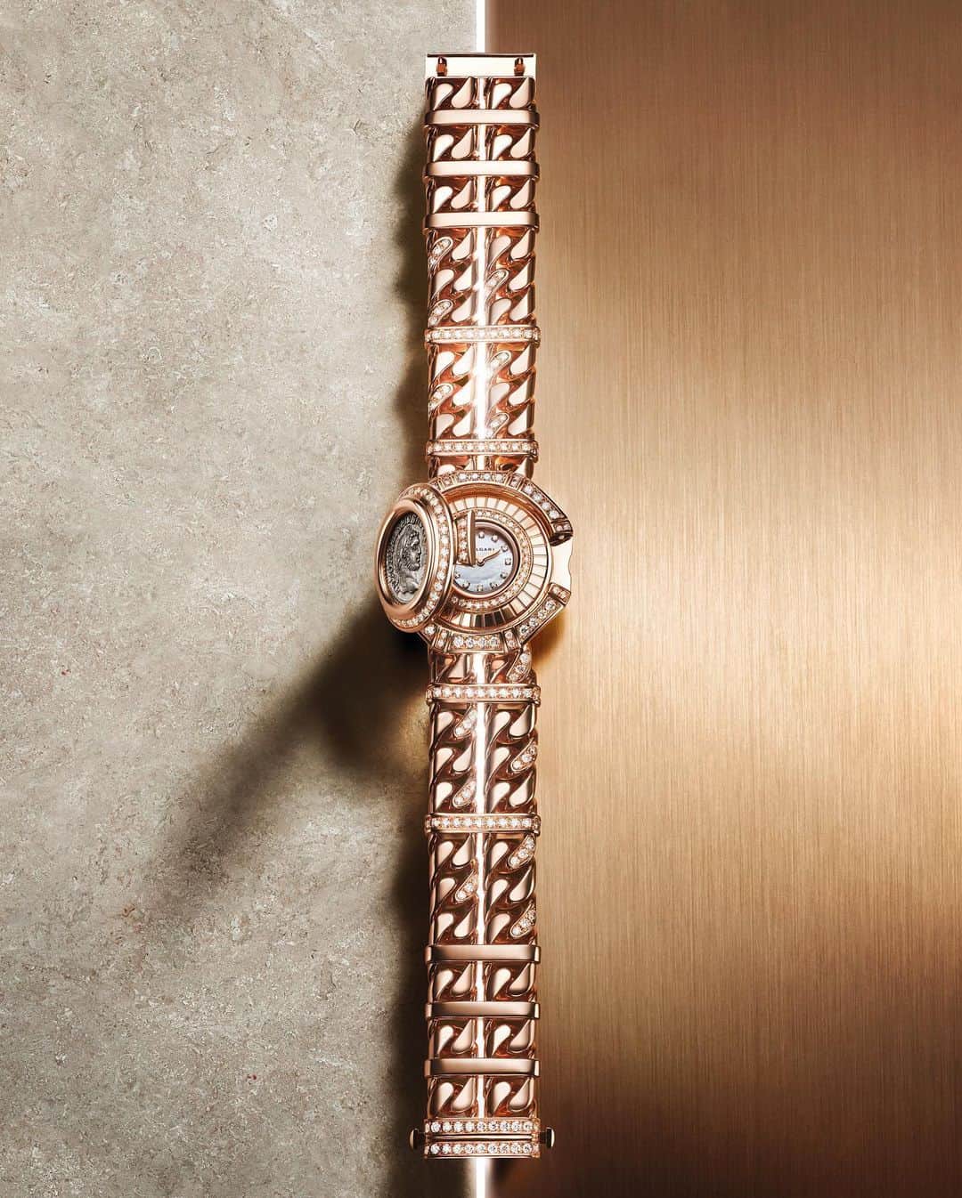 LVMHのインスタグラム：「Discover @bulgari’s creative innovations at Geneva Watch Days 2023.   Bulgari has unearthed precious antique coins, curated them for their historical significance, and set them on the Monete Catene secret watches  #LVMH #Bulgari」
