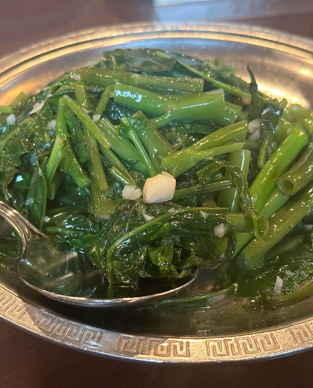 範田紗々さんのインスタグラム写真 - (範田紗々Instagram)「最近お酒持ってる写真ばっかり〜〜〜🤤 #渋谷PARCO #台湾PARCO #麗郷渋谷店  #台湾料理 #しじみ醤油漬け」9月8日 16時26分 - handa_sasa