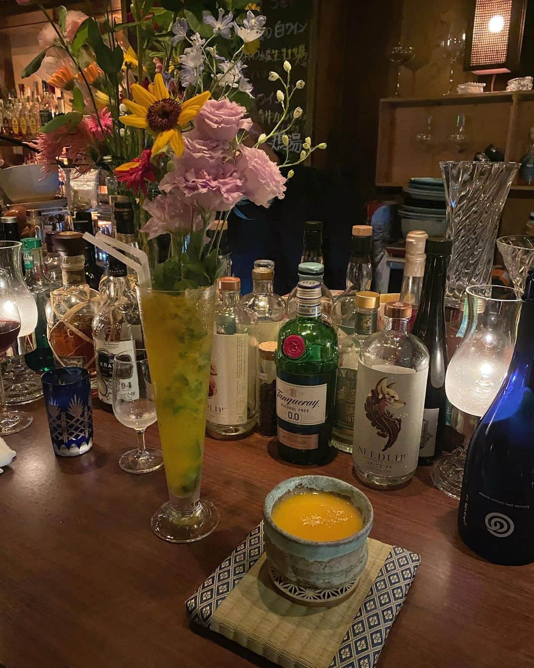 ナタリア聖奈さんのインスタグラム写真 - (ナタリア聖奈Instagram)「・ @mixologybarsource2102tokyo   幸せな一時💭🦪🥃  #ミクソロジー #ミクソロジーカクテル  #麻生十番バー #港区ディナー #デートプラン  #オイスターバー #ユッケ」9月10日 18時30分 - _natamilk_