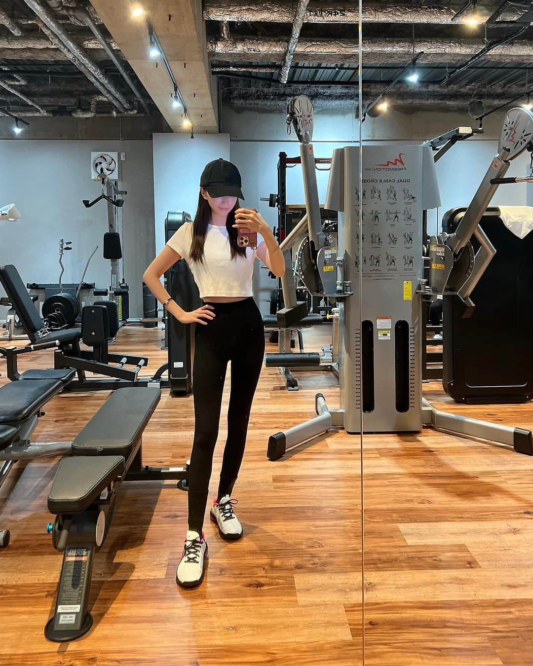小川真葵のインスタグラム：「🏋️ #training #gym #workout #minomomo #nike #nikeshoes」