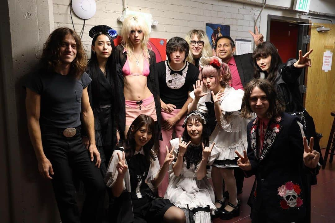 小鳩ミクのインスタグラム：「🌏思い出投稿っぽ。 North America tour🕊🇺🇸  2023.8.12 Bing Crosby Theater in Spokane, WA  I had a great time touring with StarCrawler for four days po. Thanks so much po!! Today's OKYUJI was also a lot of fun po.  #bandmaid #spokane #10thanniversary #anniversary #tour #memory」