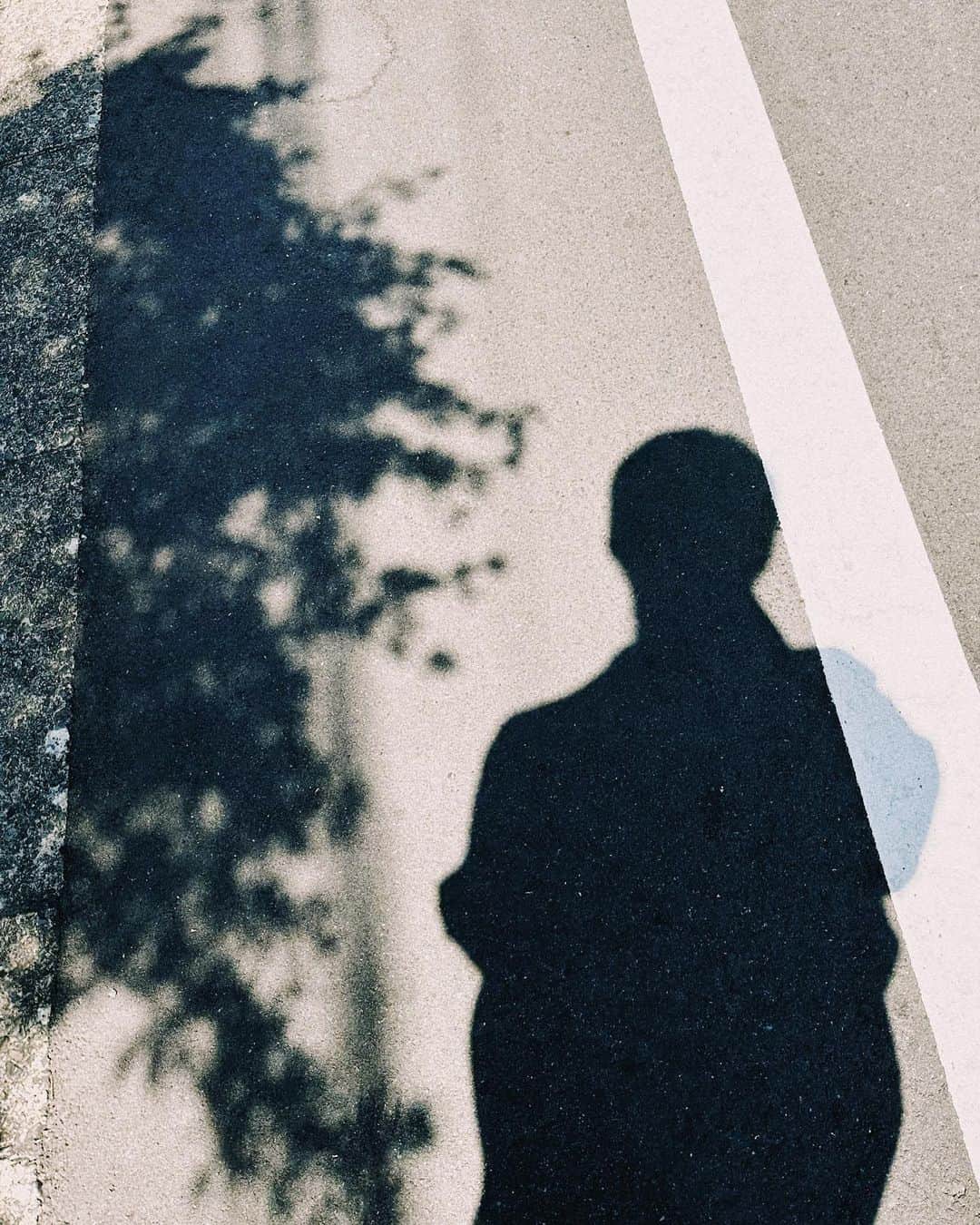若井滉斗さんのインスタグラム写真 - (若井滉斗Instagram)「・  夏の”何気無写真達“  여름 “파편”」9月8日 17時58分 - hiloto_wakai_mga