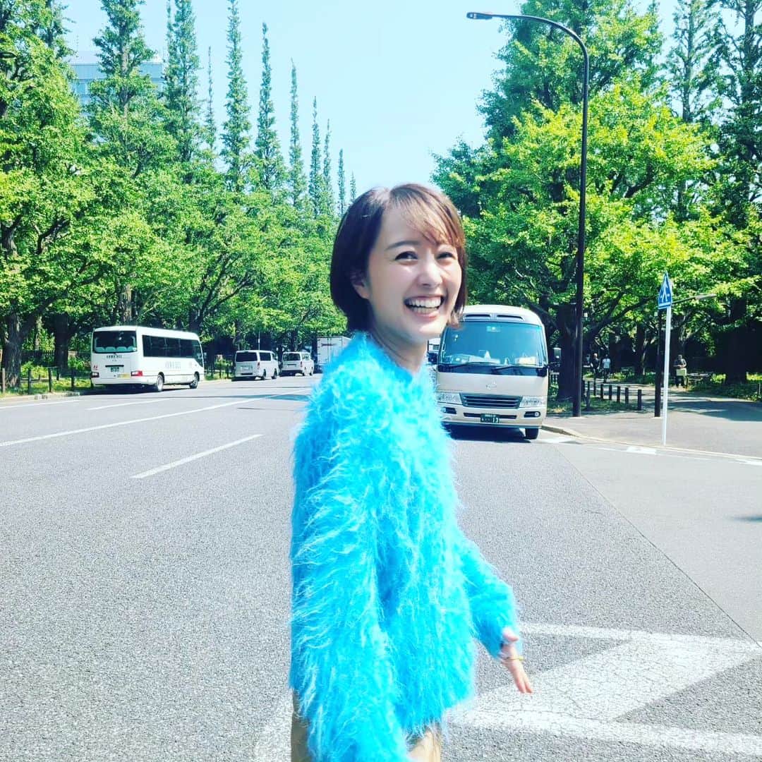 中村仁美さんのインスタグラム写真 - (中村仁美Instagram)「今月発売のSTORY コラムと 少しだけ お洋服のページも 撮影日まで ...