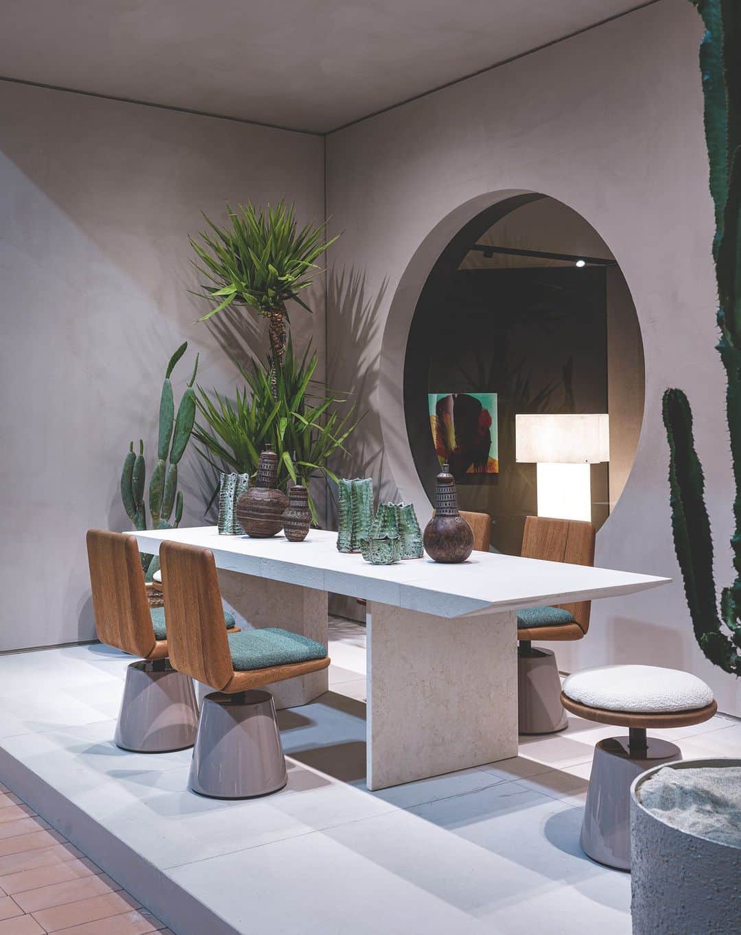 Baxter Japan / バクスター ジャパンのインスタグラム：「【 PRODUCT 】  Table ：JUDD  by Baxter P.  Ph. Marco Bello  ・ ・ ・  #baxter #baxterjapan #バクスター #インテリア #interior #家具 #furniture #lifestyle #テーブル #table #ホテルライク」