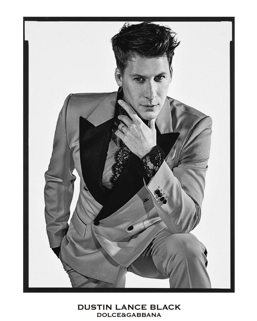 レスリー・キーさんのインスタグラム写真 - (レスリー・キーInstagram)「Super Magazine @supermagazinenyc  ★ 2023SS issue 02★  「A Tribute to Richard Avedon」  ★DUSTIN LANCE BLACK★ @dlanceblack   Photographed by @lesliekeesuper   @avedonfoundation #richardavedon #avedon100 #superavedon #supermagazinenyc #lesliekee @jamesyardley @adamdecruz @kimroyhair @tomdaley @dolcegabbana #dolcegabbana #tomdaley #dustinlanceblack」9月8日 19時18分 - lesliekeesuper