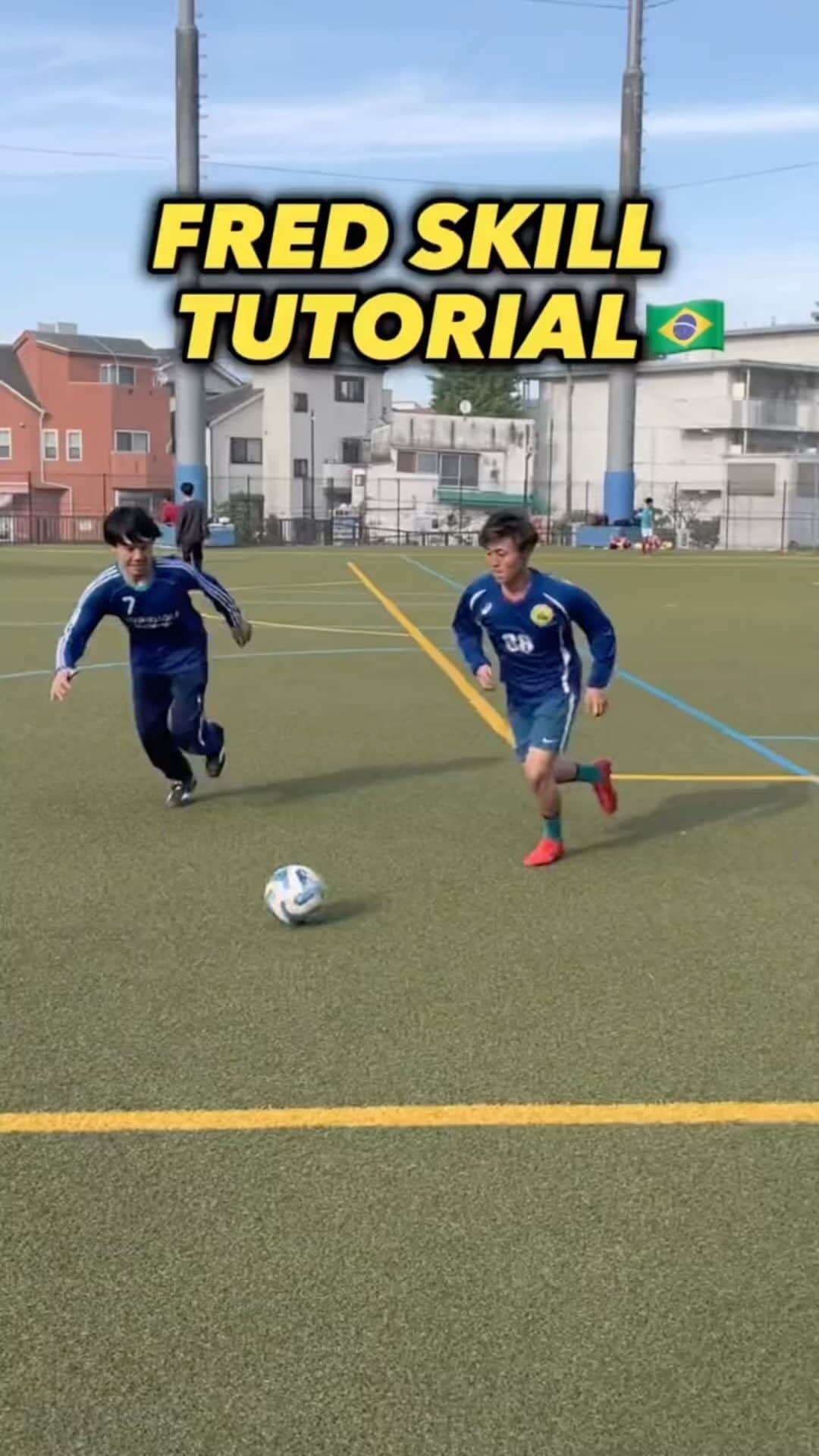 のインスタグラム：「2 skill tutorial 🔥🔥🔥 2つのドリブルテクニック‼️  follow me⬇️ @tamakou0908   #サッカー#サッカードリブル#サッカー少年#サッカーママ#サッカーパパ#たまこう#長崎総附サッカー部#サッカースクール#soccer#football#footballskill #soccerskills #footballplayer #soccerplayer」