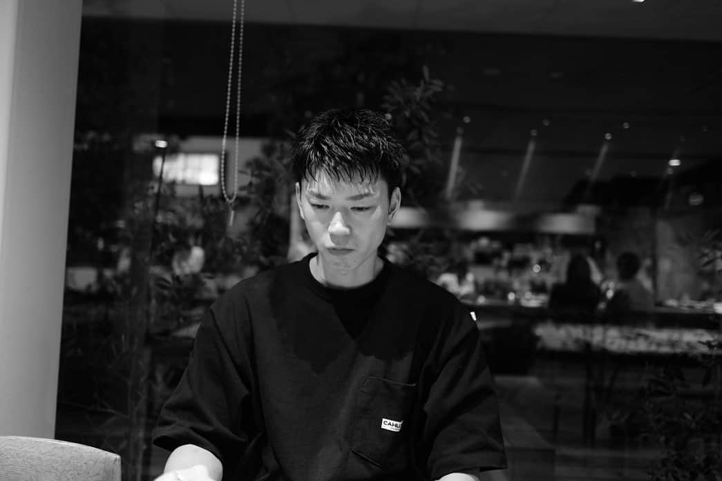石井講祐のインスタグラム：「📷　@gajumarutada  #せっかく撮って貰ったので」