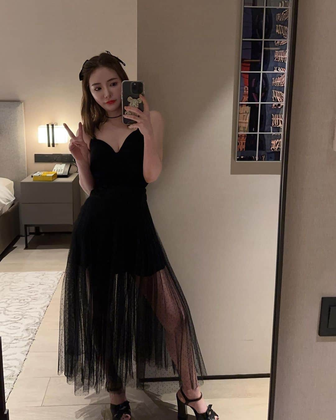 クリスティン・ウェイさんのインスタグラム写真 - (クリスティン・ウェイInstagram)「Little dressed up night #outfit → #dior #cwfashion #christinewei #nightouttfit」9月8日 19時57分 - prettywhy