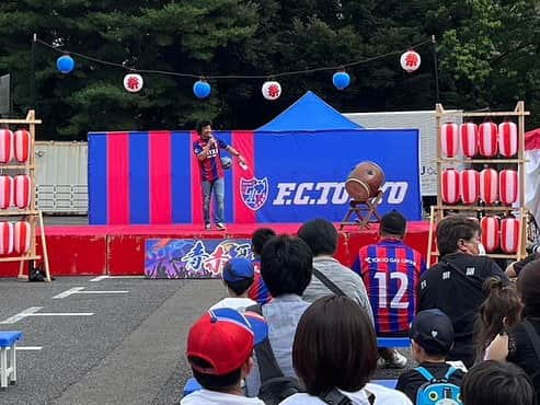 横田陽介さんのインスタグラム写真 - (横田陽介Instagram)「2023.7.1 FC東京ホームゲームイベント 青赤夏祭り  念願のFC東京イベントへ10年ぶりに出演🟦🟥 子どもの頃から今も応援してるチームに関われてありがたい気持ちが半分、もっともっと色々やりたい気持ちが半分！ 今後も頑張ります！」9月8日 20時24分 - yosukeyokota