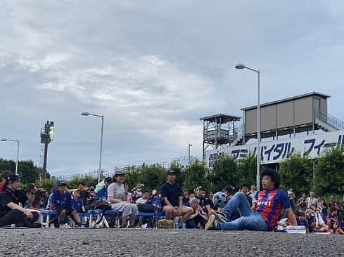 横田陽介さんのインスタグラム写真 - (横田陽介Instagram)「2023.7.1 FC東京ホームゲームイベント 青赤夏祭り  念願のFC東京イベントへ10年ぶりに出演🟦🟥 子どもの頃から今も応援してるチームに関われてありがたい気持ちが半分、もっともっと色々やりたい気持ちが半分！ 今後も頑張ります！」9月8日 20時24分 - yosukeyokota