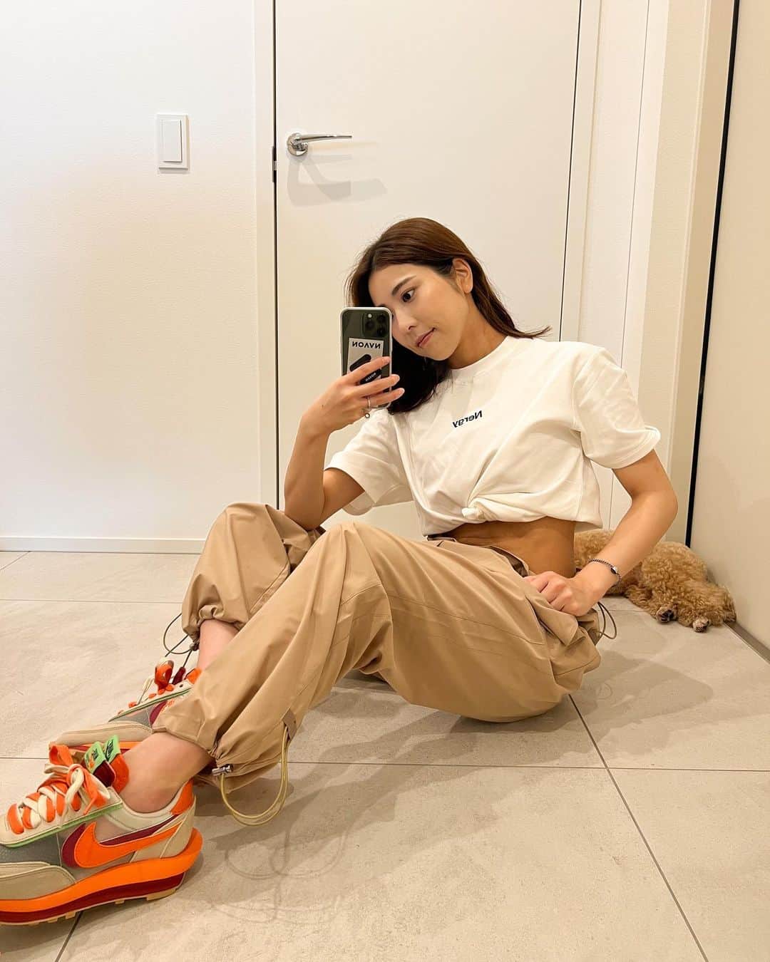 MelonHarunaのインスタグラム：「@nergyjapan  ほんっとに素材が良いんです🥰  あ、ピラティスめっちゃ気に入りました！ また明日行くので投稿しよ〜🧘‍♀️✨  #nergy #トレーニングウェア #ピラティス #ヨガ #nikesacai」