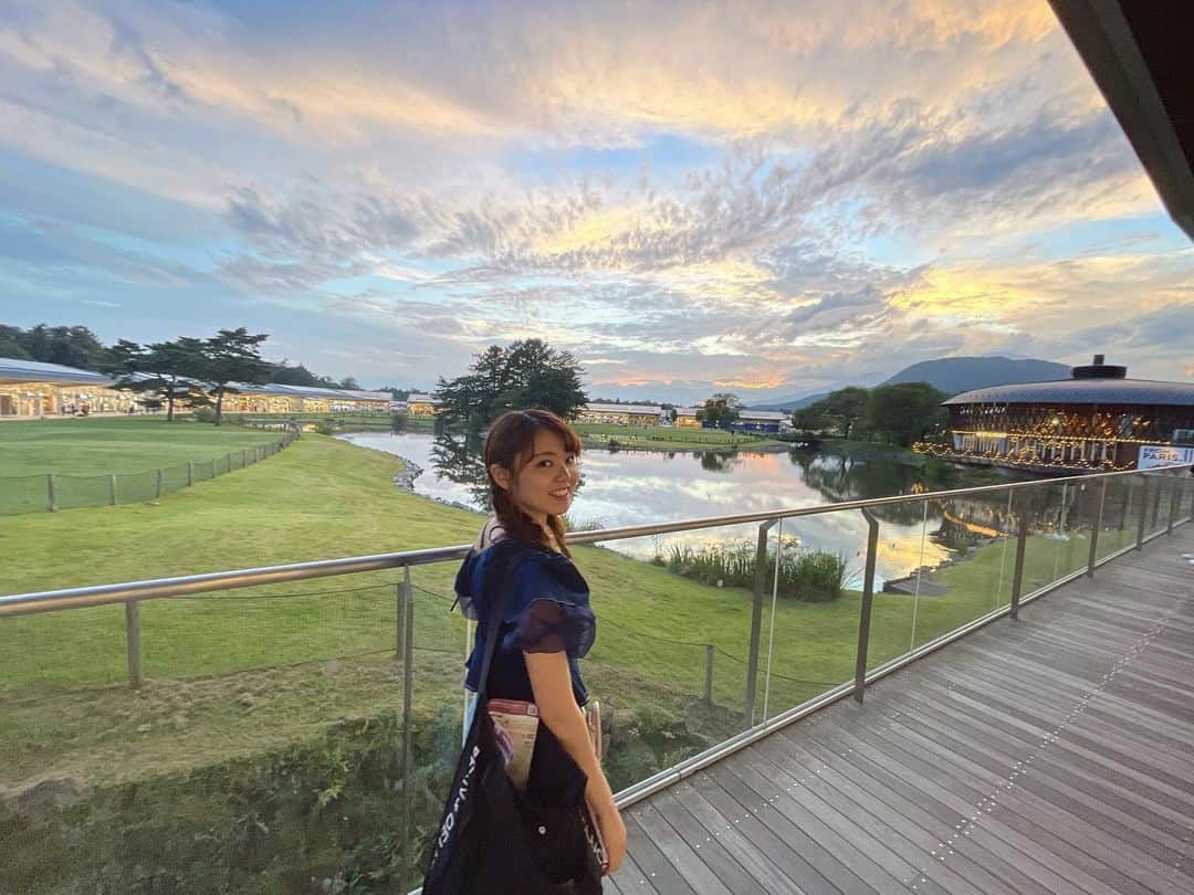 堀優衣のインスタグラム：「暑い夏から逃げた日」