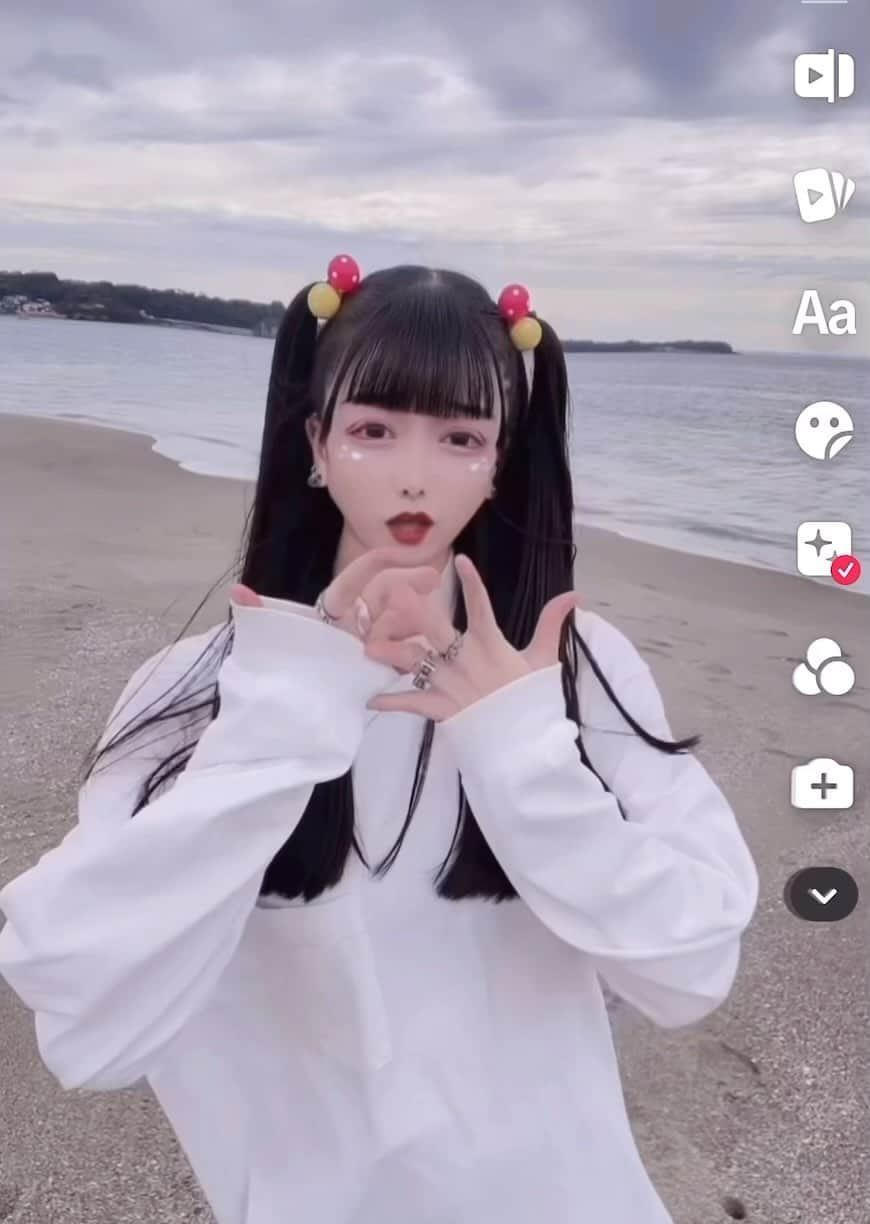 上原歩子のインスタグラム：「出航ー🏴‍☠️💘」