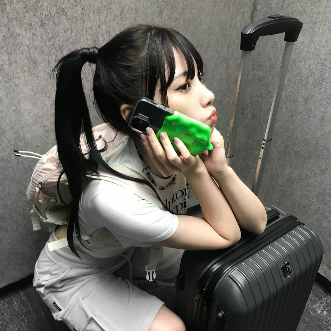 RANのインスタグラム：「もしもし〜らんちゅ日本にもどってきました〜」