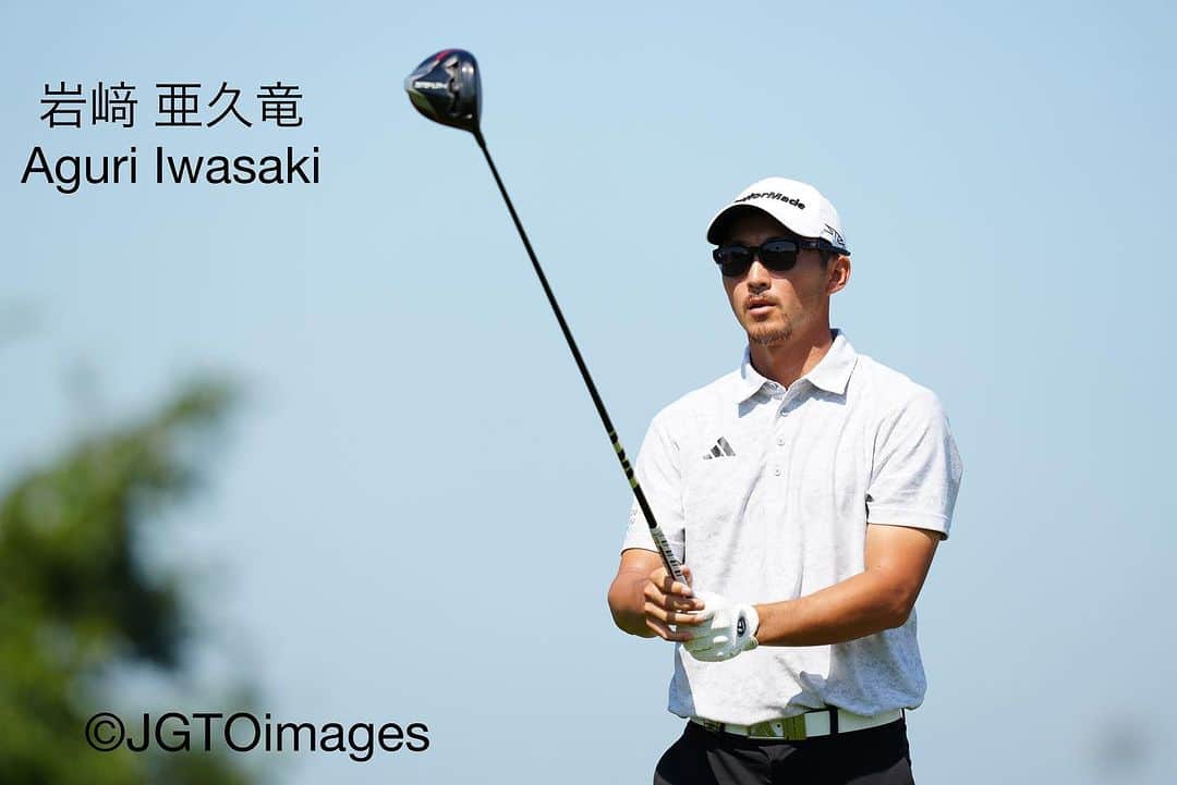  JGTO 男子プロゴルフツアーさんのインスタグラム写真 - ( JGTO 男子プロゴルフツアーInstagram)「『Shinhan Donghae Open』⛳️ 第2ラウンドは、21歳のアマチュアの趙祐瑩（チョ・ウヨン）（韓国）が、通算13アンダーで2位に3打差をつけて単独首位に！😤  JGTOメンバーの上位は、通算9アンダーのA・クウェイルが5位タイ！💪 そして通算7アンダー・12位タイに、J・クルーガー、岩﨑亜久竜、時松隆光、竹安俊也、大槻智春が追う展開となりました！🧐 明日のムービングサタデーはどのような展開になるのか！？ JGTOメンバーの追い上げにご期待ください！😤👍  #jgto #golftournament #男子ゴルフ #shinhandonghaeopen #club72countryclub #anthonyquayle #jbekruger #岩﨑亜久竜 #時松隆光 #竹安俊也 #大槻智春」9月8日 21時23分 - japangolftour