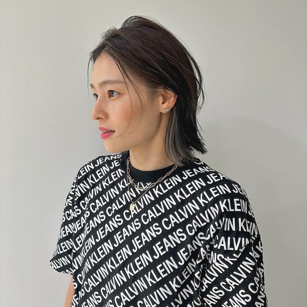 横井佑弥のインスタグラム：「new color  耳かけインナー silver にしました。  @ayumu_saito_  ありがとうございます☺︎」