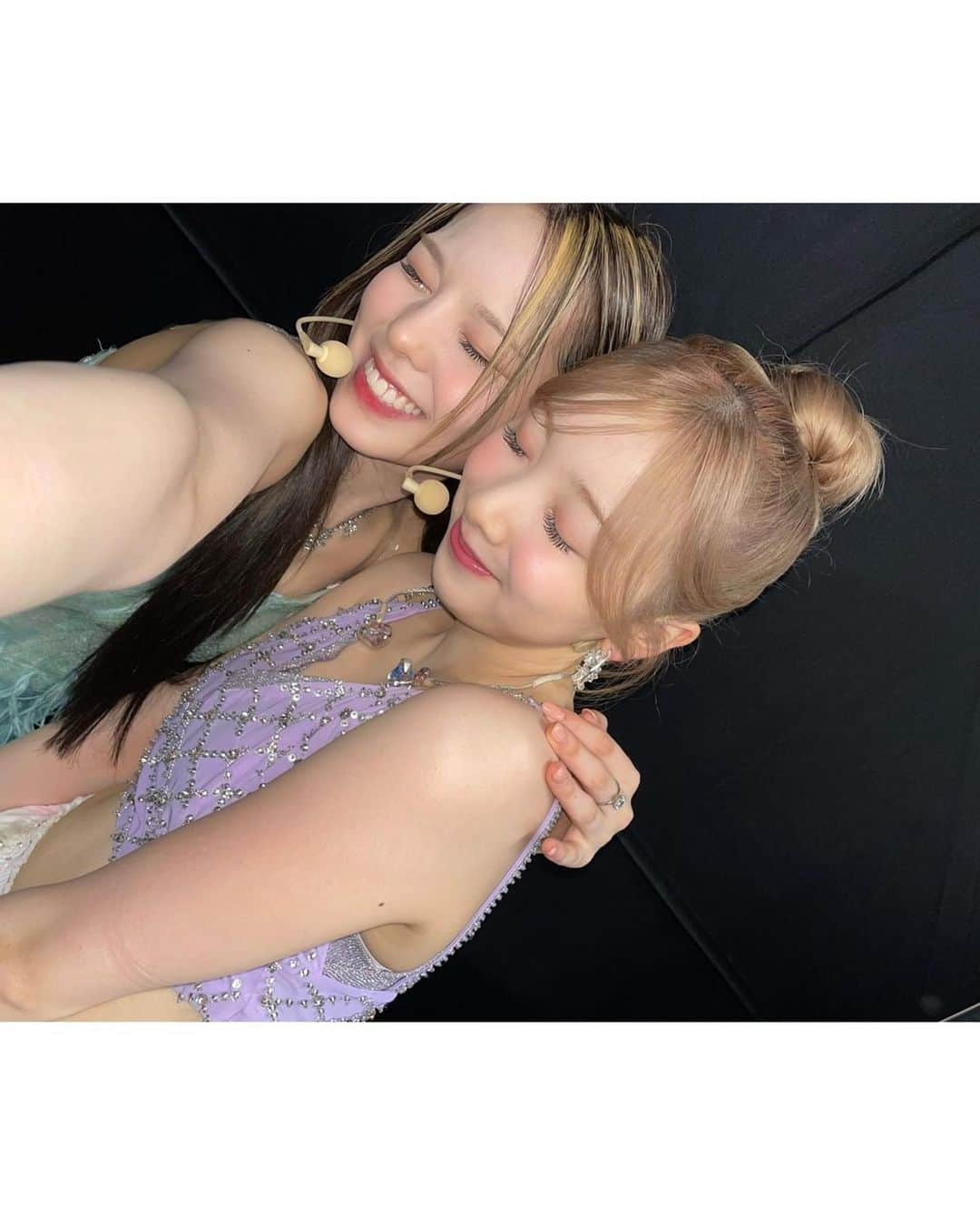 NiziUさんのインスタグラム写真 - (NiziUInstagram)「北海道 ~ また行くけん ~待っとって😚  홋카이도 ~ 다시 갈테니 기다려줘용😚  #NiziU #WithU #ココ夏fes  #MAKO #🍋🍫」9月8日 21時41分 - niziu_artist_official