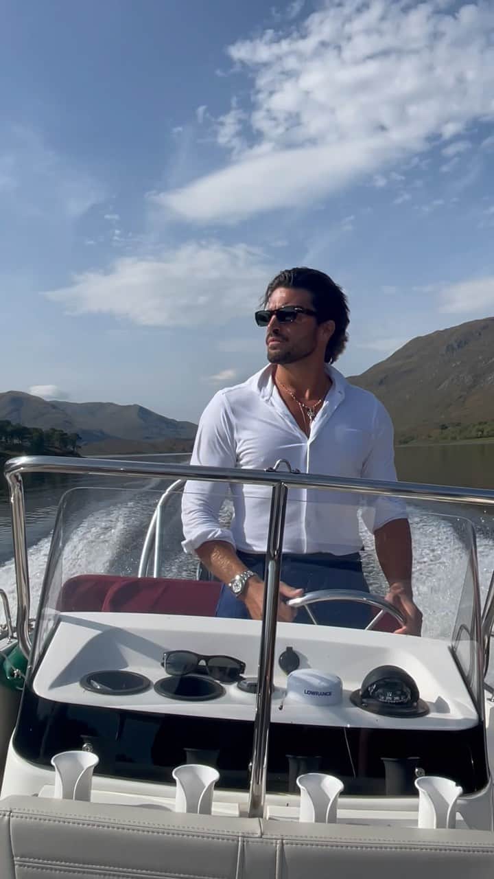 Mariano Di Vaioのインスタグラム：「Life could be a dream .. 🇮🇹」